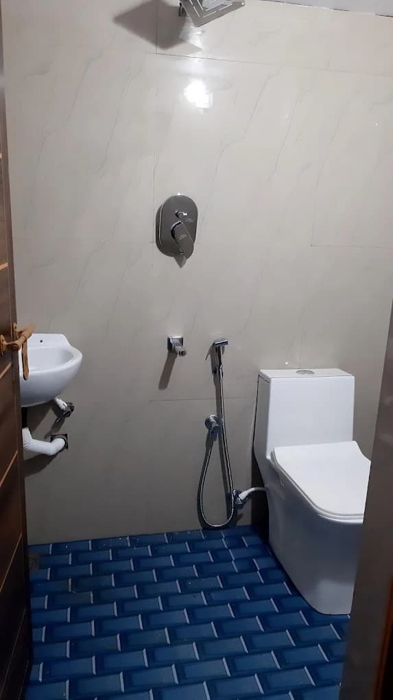 Jacaranda Gallery 12